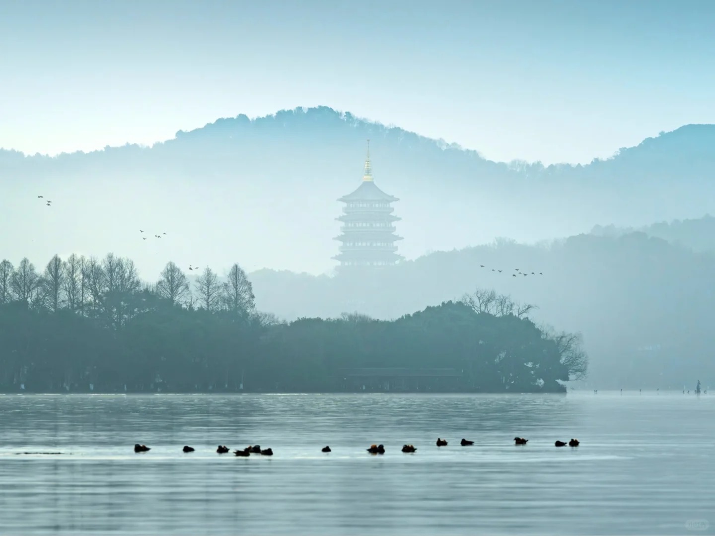 性價比之王今期最抵玩！  蜂巢周莊江南牛首山豪華遊 老山之巔6天團