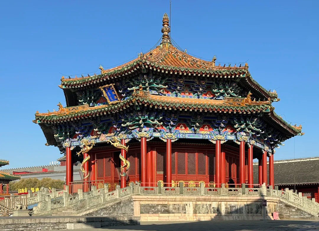 盤錦紅海灘 盡覽遼東秋日絕景 絕美秋色6天團