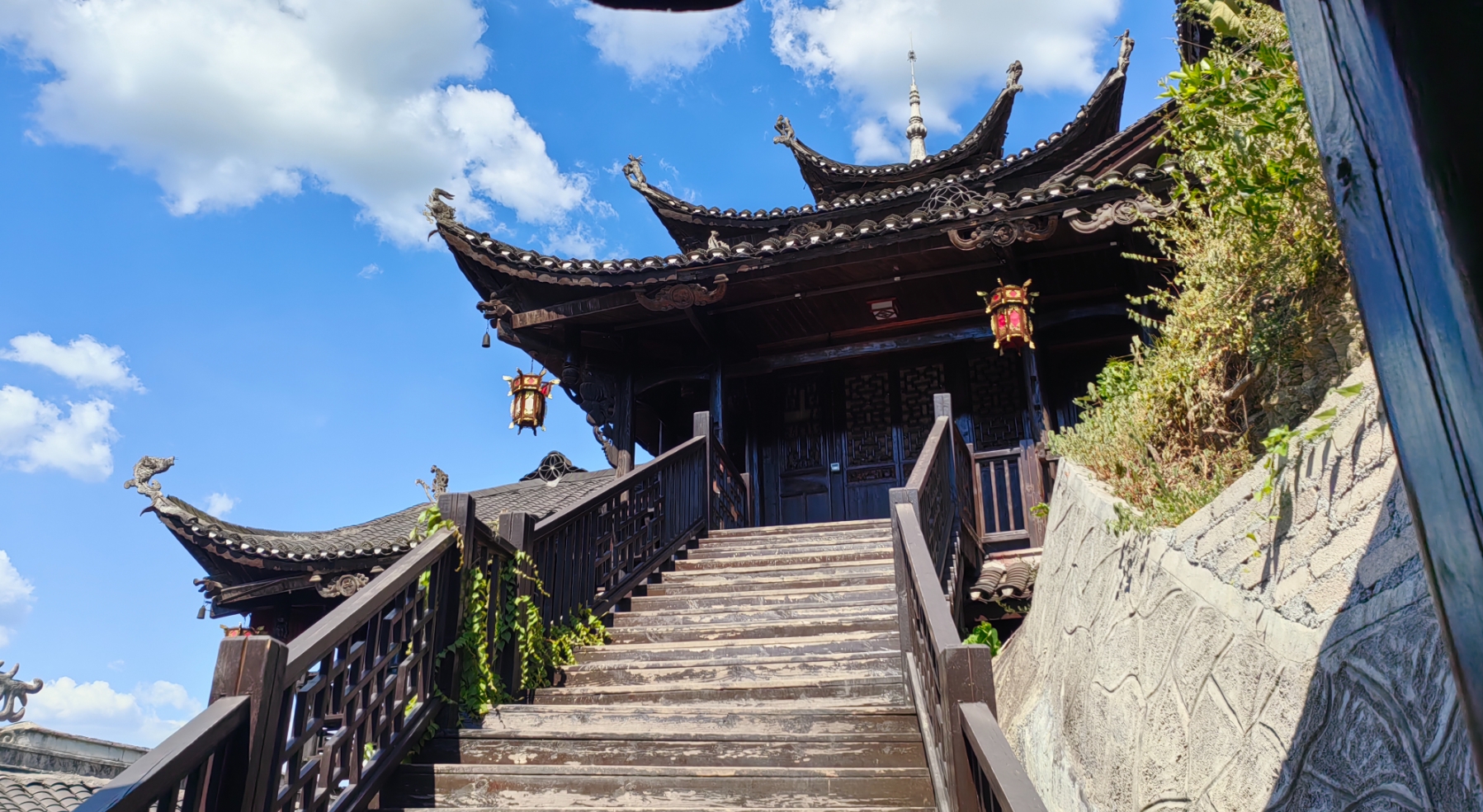 走進沈從文筆下邊城風光 ·一網打盡湘西王牌景點   飛越天門5天團