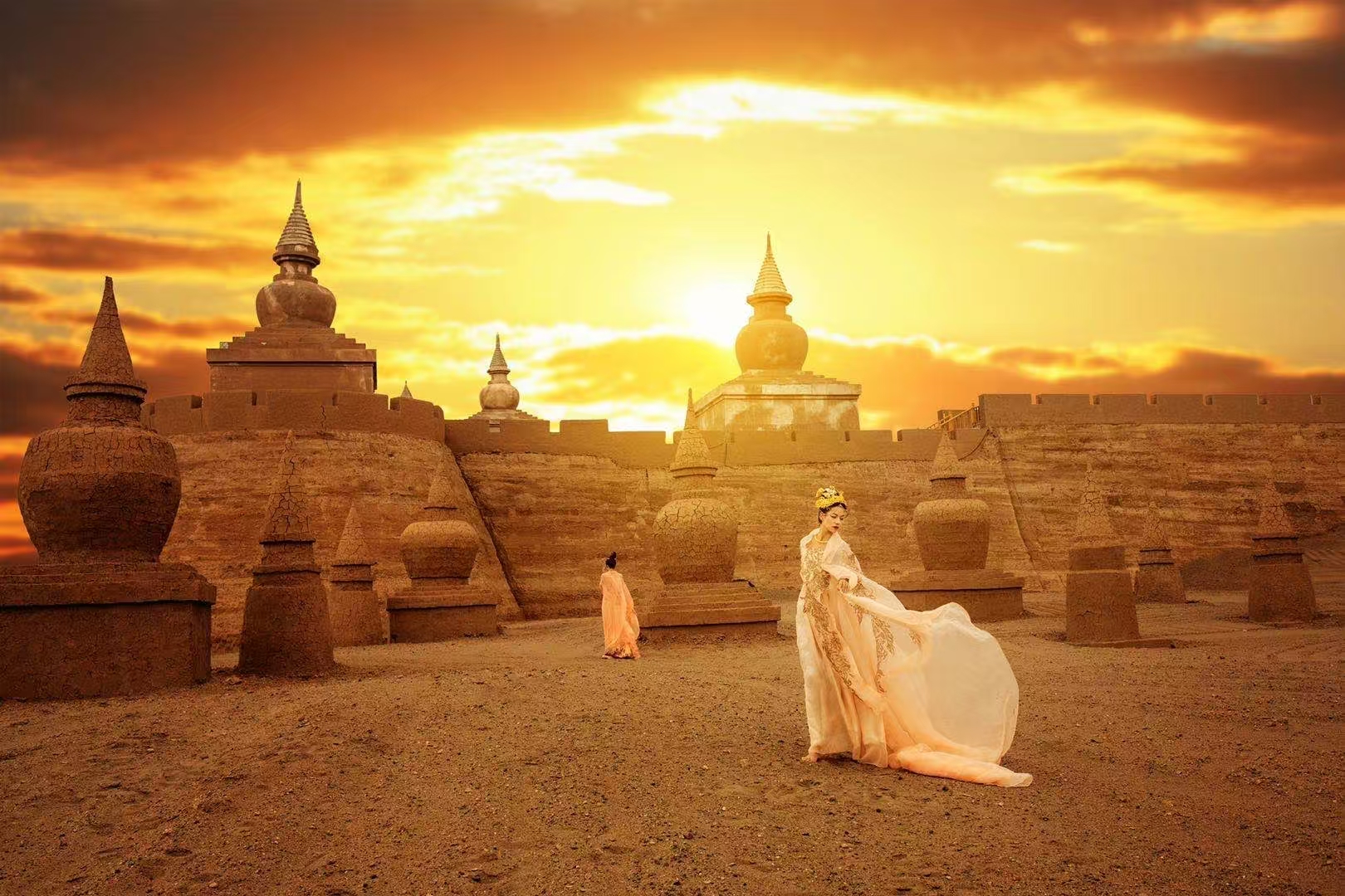 大漠丹霞染金黃、雙林映色醉秋光 秋日童話蘭州8天團