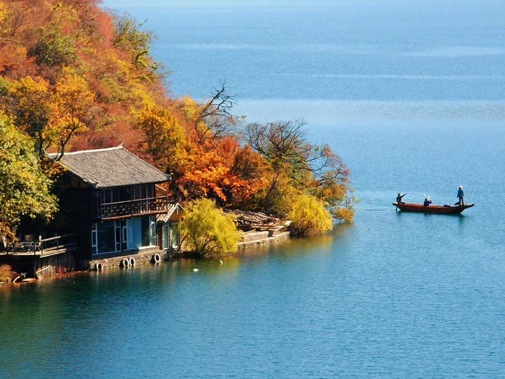 雲南全球首列全景觀光山地旅遊列車-昆明大理麗江瀘沽湖 8天團