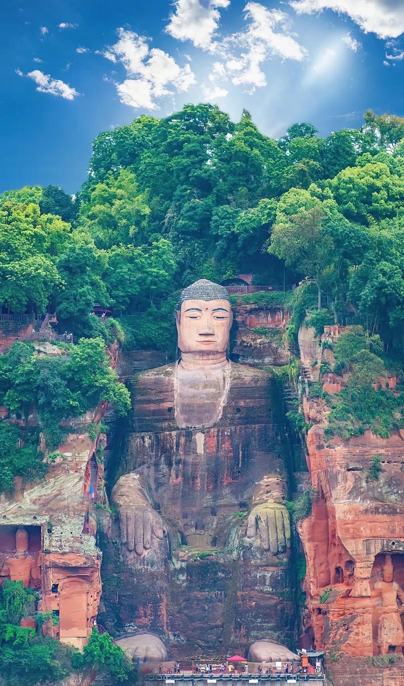 四川【四姑娘山】金川萬畝梨花/龍泉山桃花//畢棚溝杜鵑花/犍為油菜花田/貓鼻樑觀景臺/甲居藏寨/雙橋溝景區/灌縣古城【熊貓樂園】【樂山大佛】香港直航純玩8天團