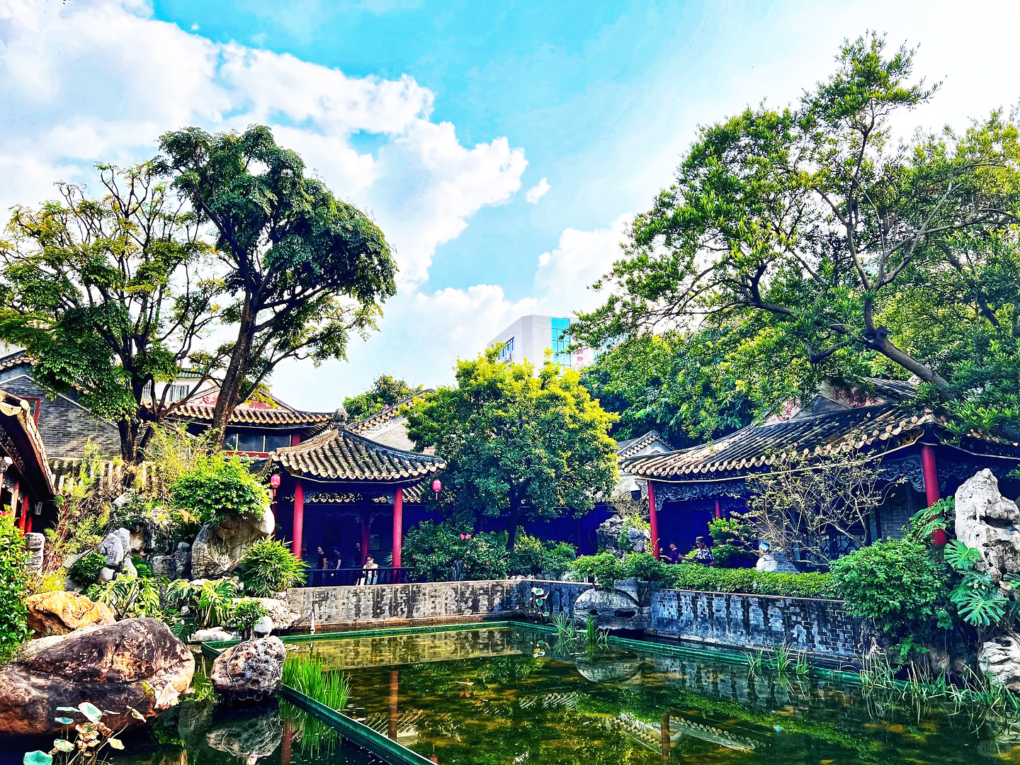 一次玩盡廣州順德經典名景，登廣州塔歎下午茶，暢玩5A長鹿旅遊休博園輕鬆愜意親子美食3天團