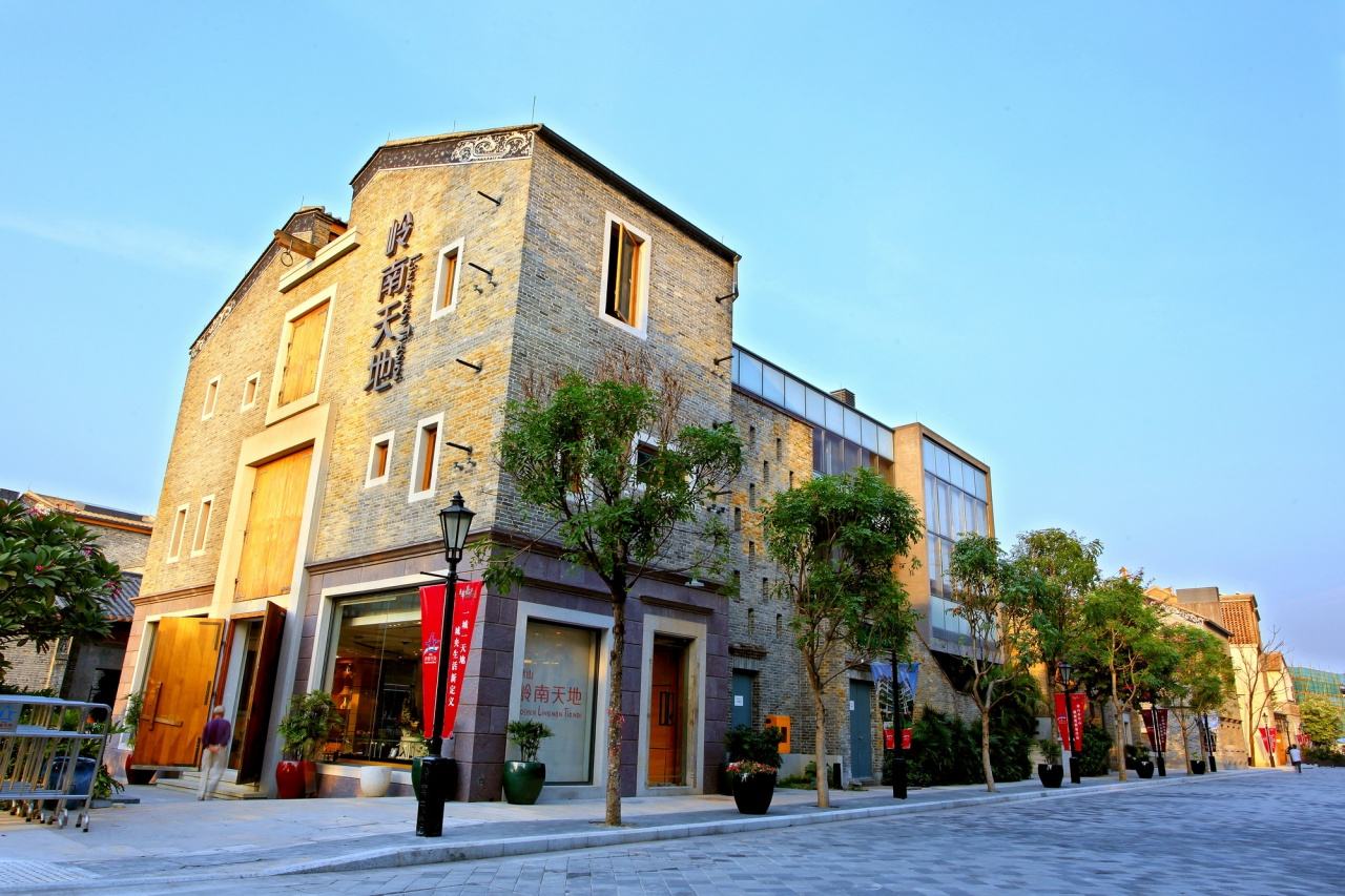 【母親節專場】感恩母親，感恩母愛，不喧嘩，自有聲，歲月如歌，共赴愛的盛宴   連住兩晚，免去搬行李·暢玩佛山人氣最旺的文旅地標 純玩 3天團