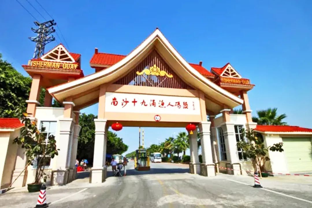 【母親節專場】感恩母親，感恩母愛，不喧嘩，自有聲，歲月如歌，共赴愛的盛宴   連住兩晚，免去搬行李·暢玩佛山人氣最旺的文旅地標 純玩 3天團