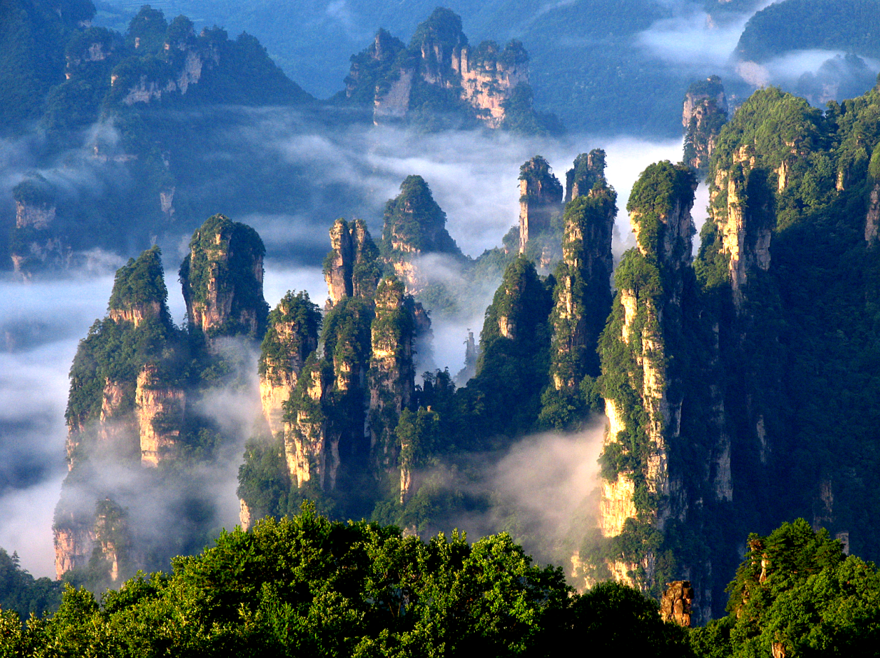 最美峽谷漫遊 湖南張家界 5天團（買一送一）