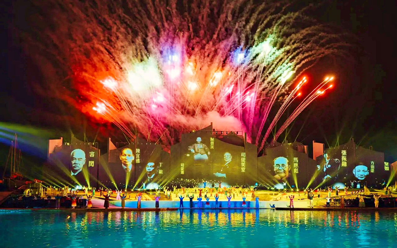 重本包門票無限次暢遊“廣東鳳凰古城”【赤坎古鎮】純玩2天團