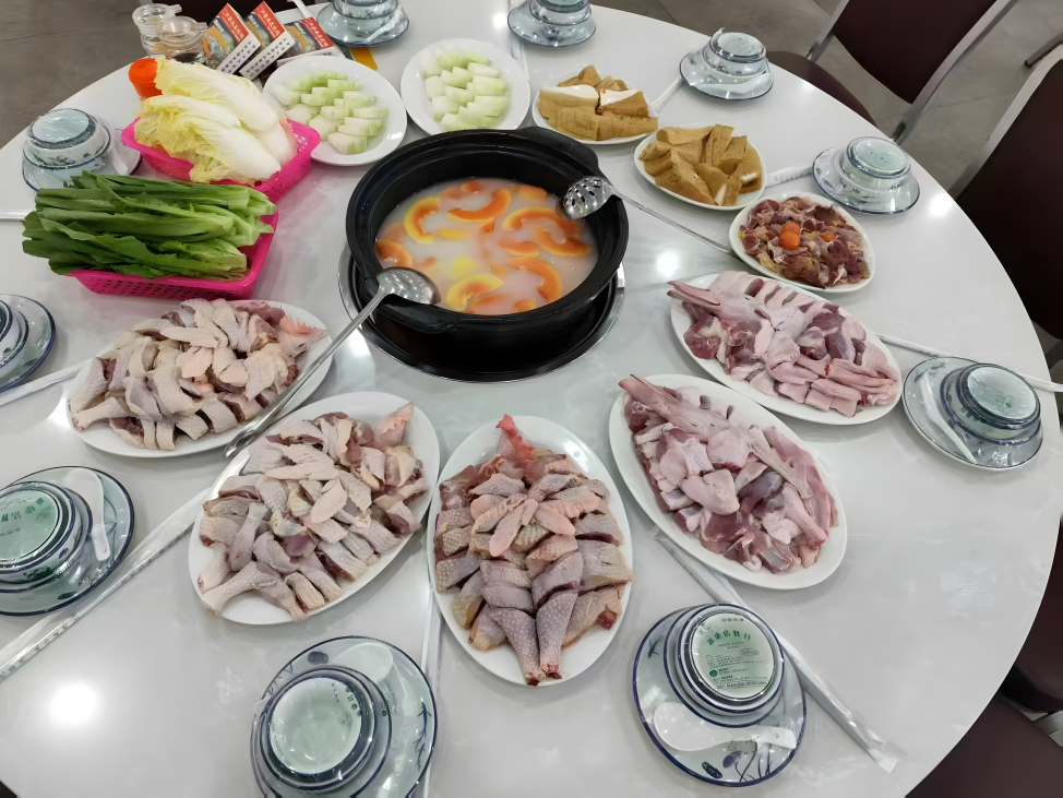 保證入住國際品牌Ramada酒店+廣東十大溫泉「清遠銀盞溫泉度假村」打卡南法度假風情·MIXC VILLAGE萬象濱海購物村 三水、四會、清遠休閒溫泉度假3天團