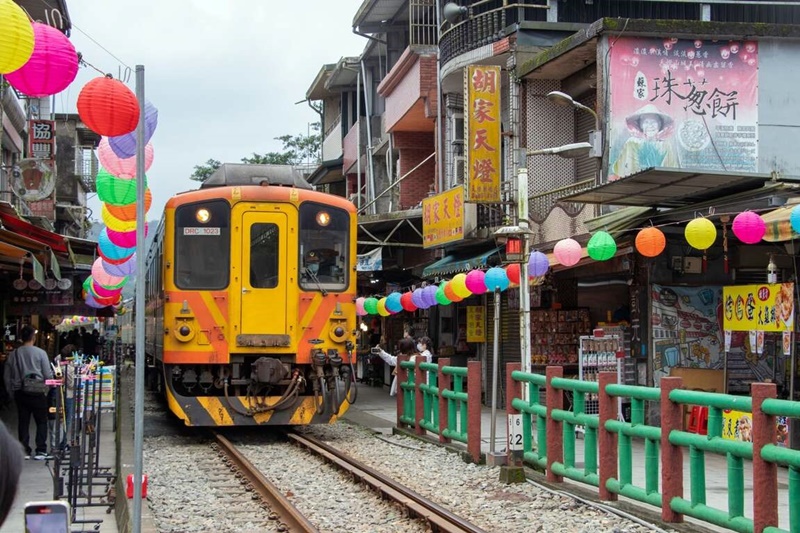 郵輪假期〈海洋贊禮號〉【香港來回】日本、台灣6天團  (露台房) Balcony Cabin (BA)