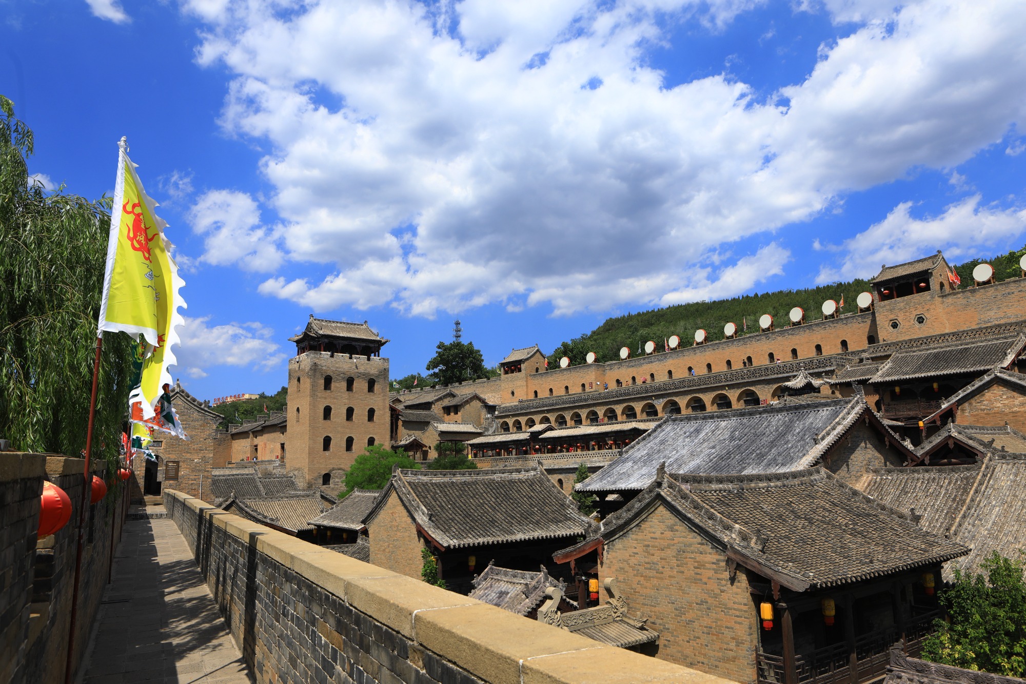 季節限定-秋染中原  老君山、壺口瀑布、七彩鹽湖8天純玩美景
