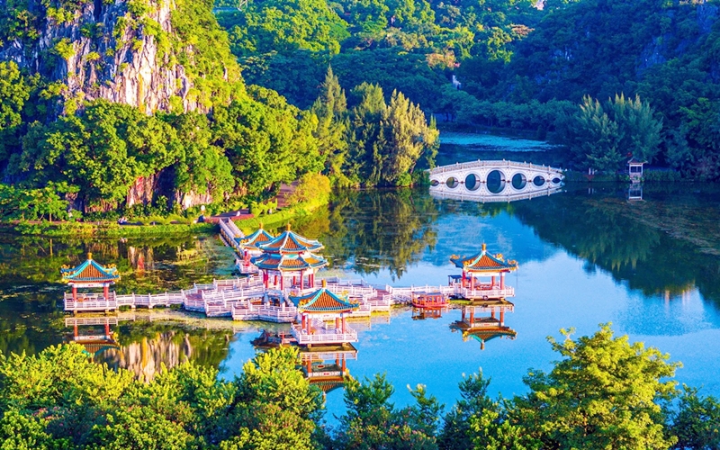 傳承千年香火【龍母祖廟】祈福  任浸星空溫泉 五洞牛肉火鍋宴 3天團