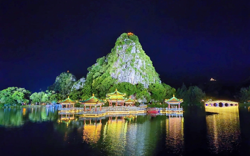 傳承千年香火【龍母祖廟】祈福  任浸星空溫泉 五洞牛肉火鍋宴 3天團