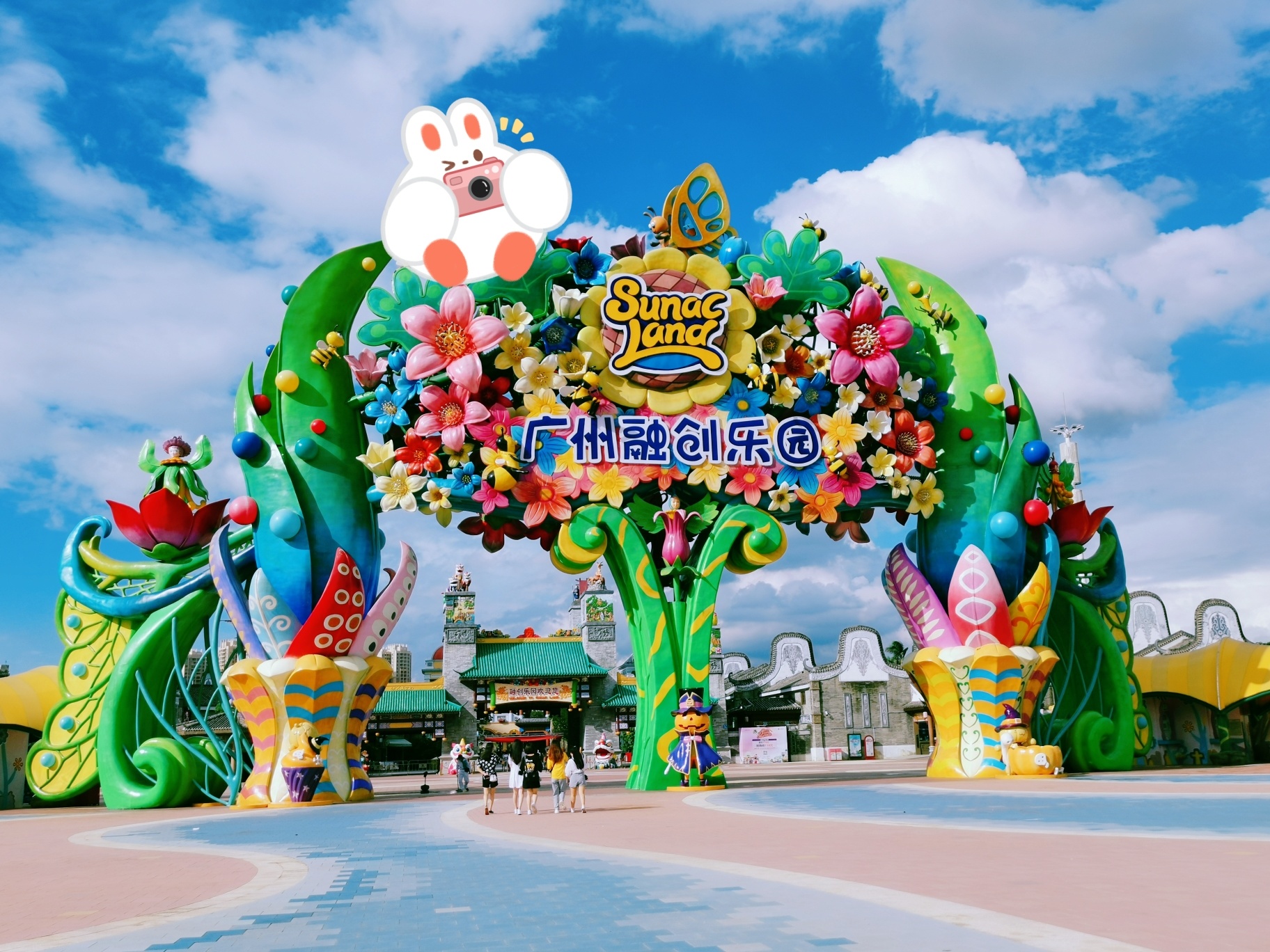 暢玩【融創樂園】【國際大馬戲】【廣州動物園】入住五星標準【東莞松山湖帝豪花園酒店】歎【酒店海鮮自助晚餐·位上芝士焗波士頓龍蝦】純玩3天團