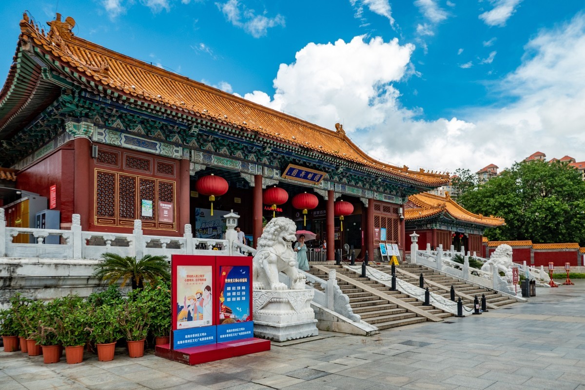 保證連住2晚 2026年全新開業首旅集團旗下五星標準【華業建國飯店】(保證入住約450呎全景落地窗客房） 打卡“皇家園林”《珠海圓明新園》+中國國家地理標誌產品【神灣菠蘿】 、任吃鮮活海鮮、烤榴蓮+現切鮮牛肉烤涮一體自助餐  珠海中山純玩3天