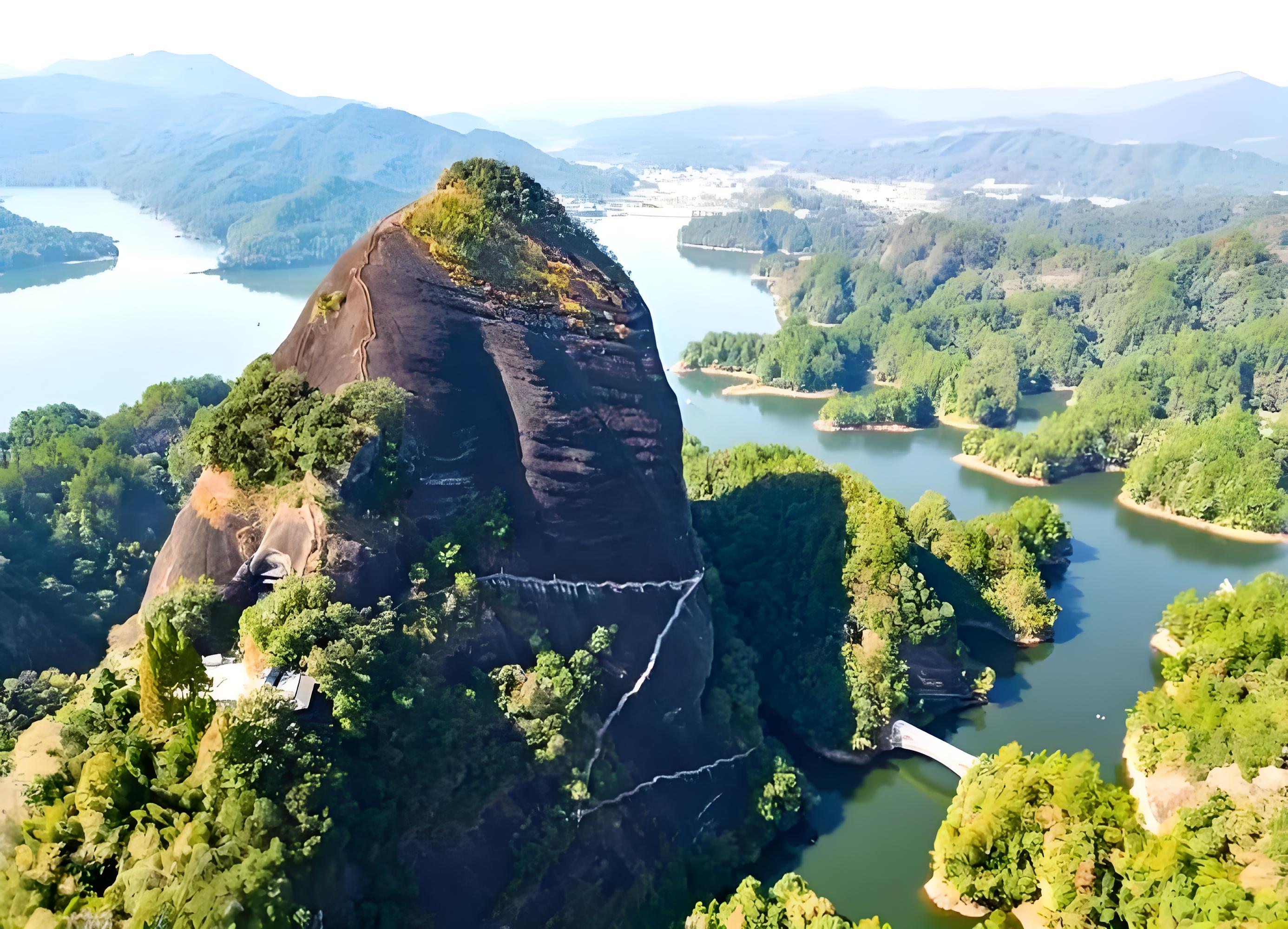 重本包天柱峰景區、千古第一村『流坑古村』、探訪才子之鄉、穿越千年古韻、粵贛聯遊跨省巴士5天團
