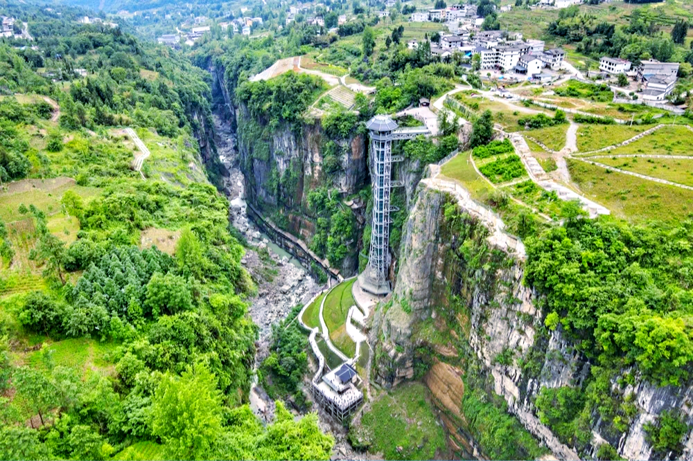 遊世紀三峽大壩 浸土家千年風情 湖北恩施5天團