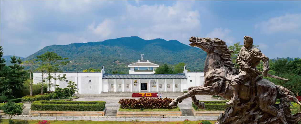 惠州五星標準·鬧市旺區惠陽【裕華鉑金酒店】、歎酒店海鮮自助晚餐、《惠州地道客家風味》純玩天半團