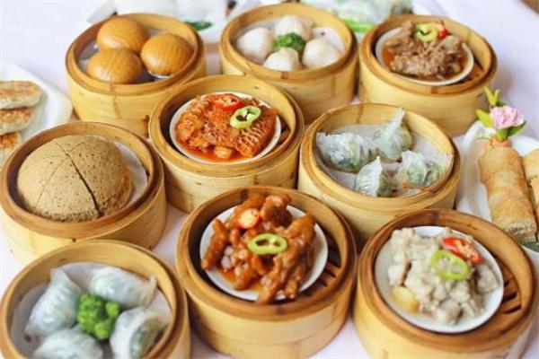 《全程任飲任食豪歎7大自助餐》國際品牌【汕尾萬怡酒店】+【惠州裕華鉑金酒店】純玩3天