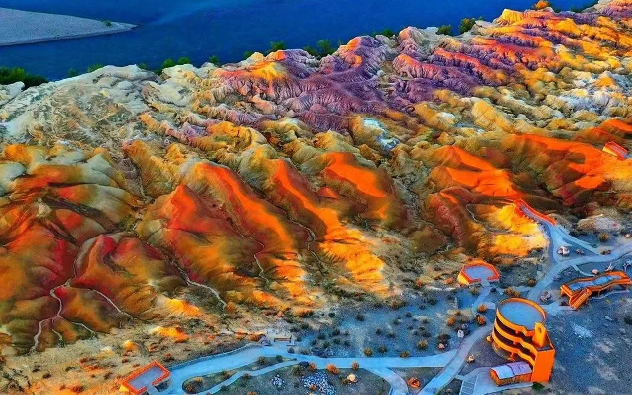 探喀納斯淨土 品西域美味 北疆直航8天團