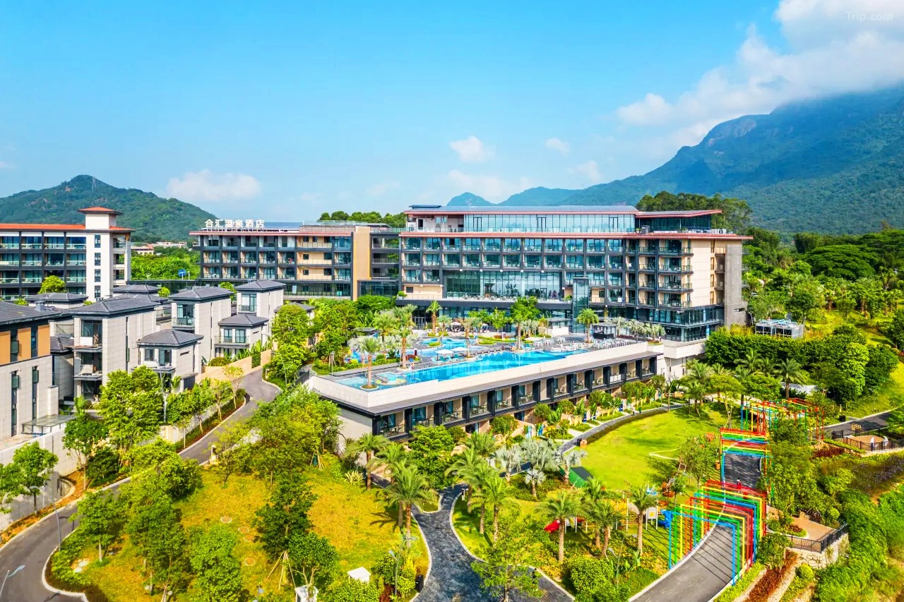 連住兩晚五星標準酒店豪歎【無國界自助晚餐】浸泡溫泉3天團