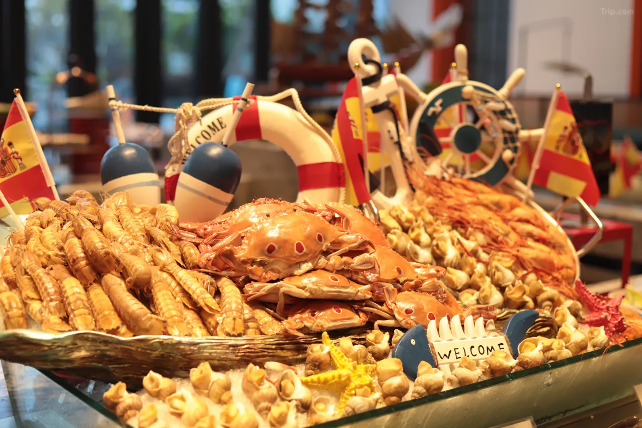 【聖誕限定】兩晚五星標準【南海金融城酒店】【合匯溫泉酒店】豪歎兩晚酒店自助晚餐3天團