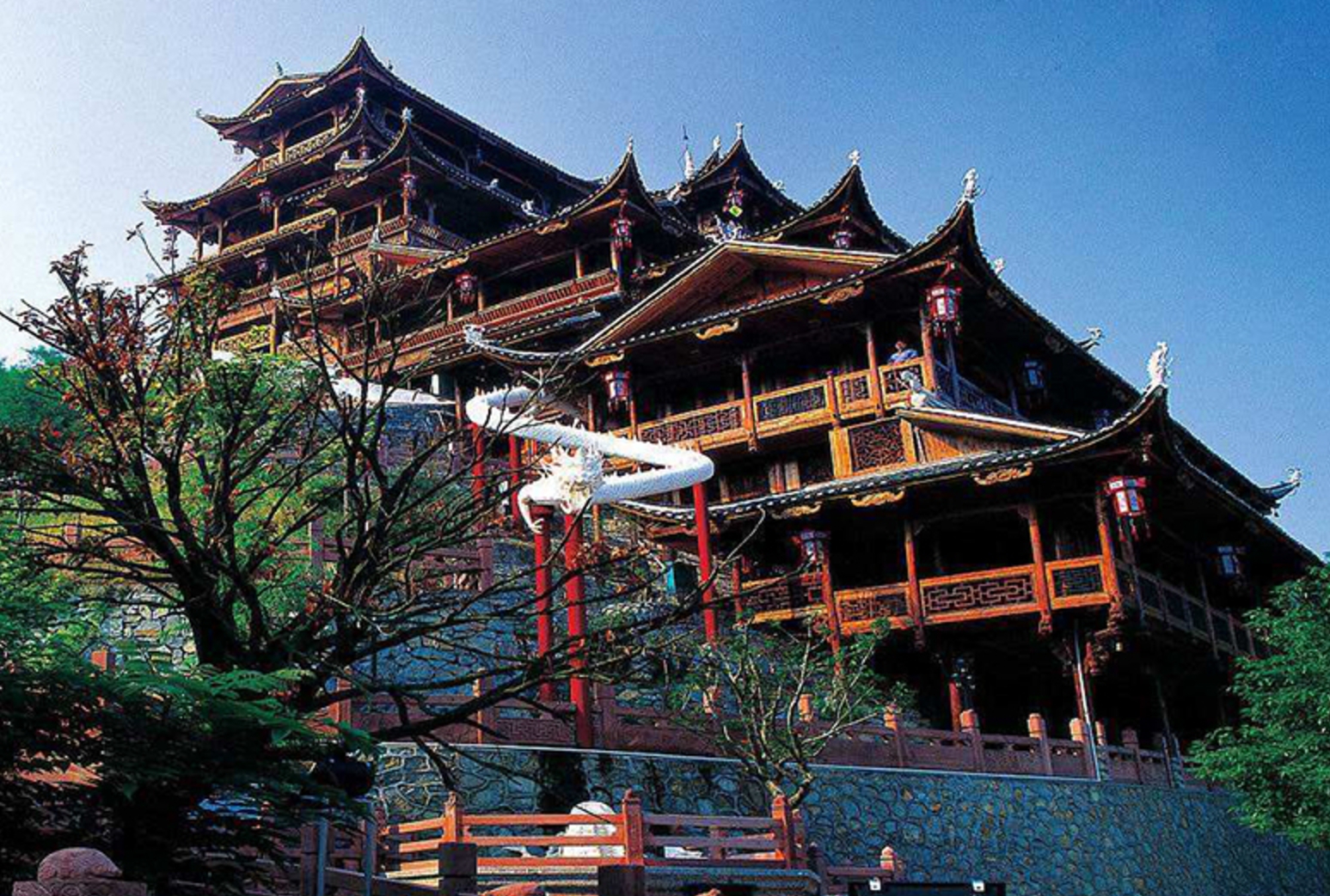 【秘境張家界】遊覽天空之城(七星山) 高鐵5天團（買一送一）