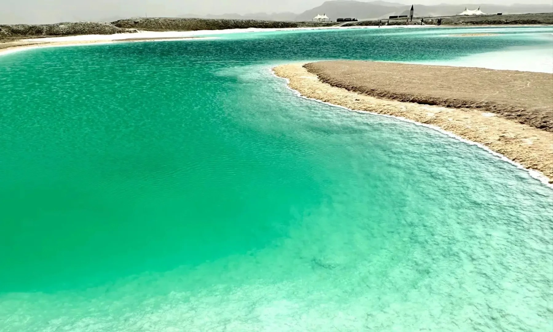 青海湖莫高窟大柴旦翡翠湖七彩丹霞 甘肅蘭州8天團