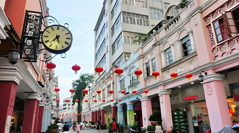 國際品牌Marriott萬豪旗下佛山萬怡酒店 豪歎酒店海鮮自助晚餐 2天團