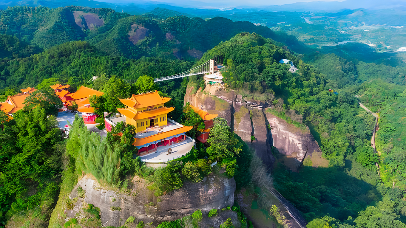 江西 【天龍山】【太平古鎮】賞浪漫花海 打卡客家圍屋燕翼圍 網紅大地之手3天團