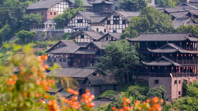 江西 【天龍山】【太平古鎮】打卡客家圍屋燕翼圍 網紅大地之手3天團