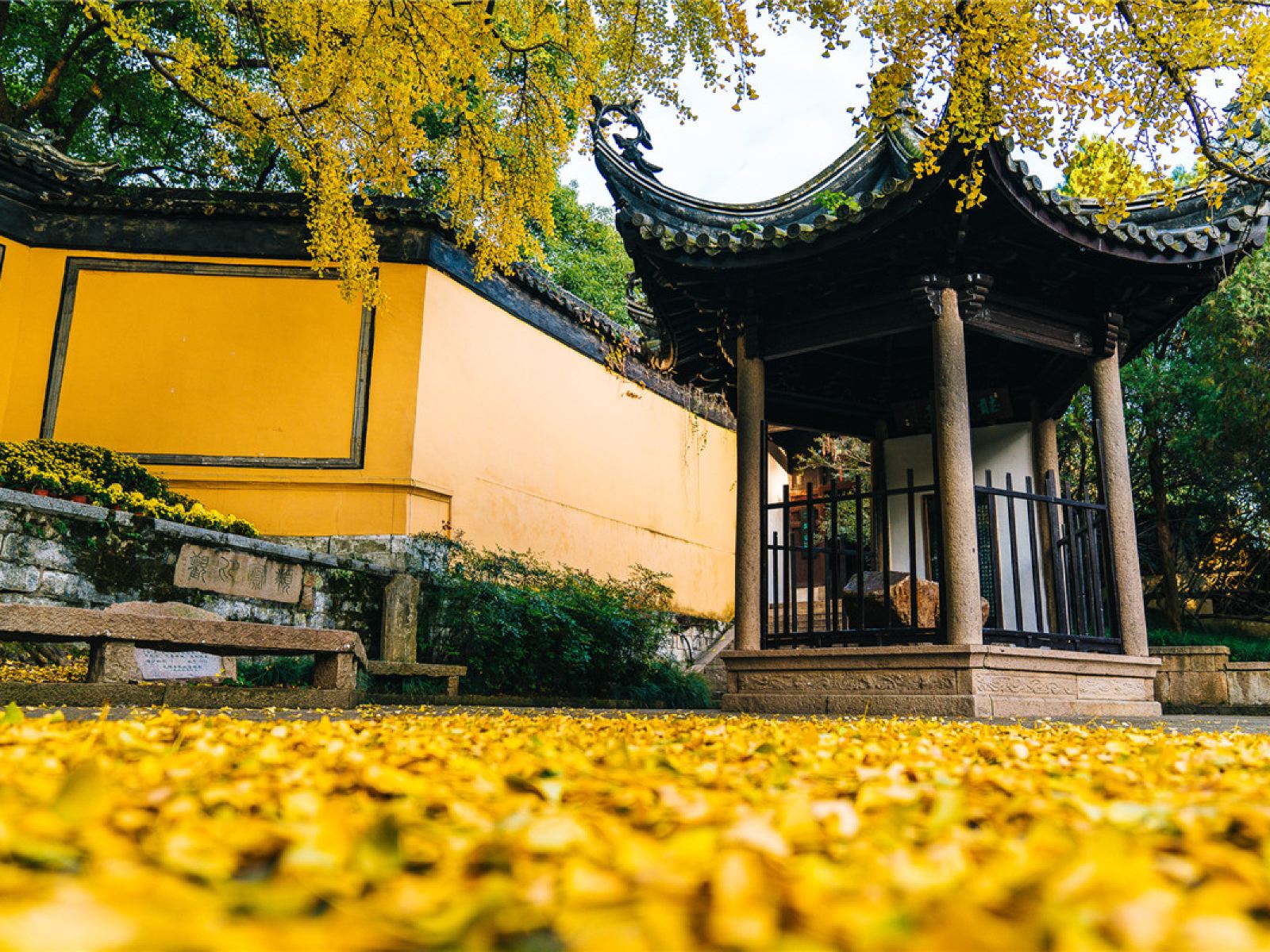 江南天宮雲境雙溫泉雙古鎮舒心歡暢6天團