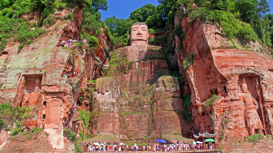 冬季九寨溝達古冰川樂山峨眉山旅程 8天團