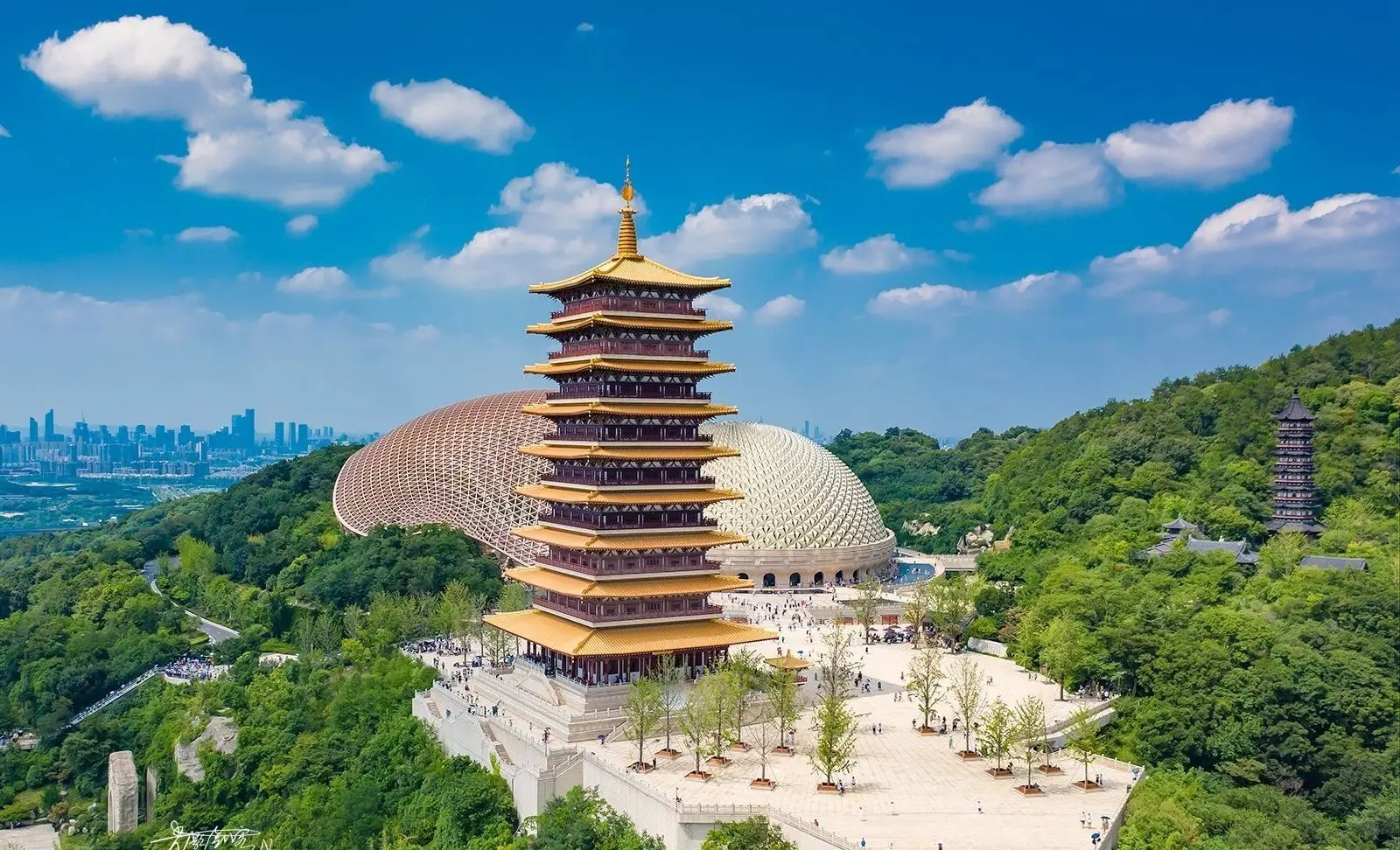 老山之巔蜂巢周莊 遊江南 遇美景 華東6天團
