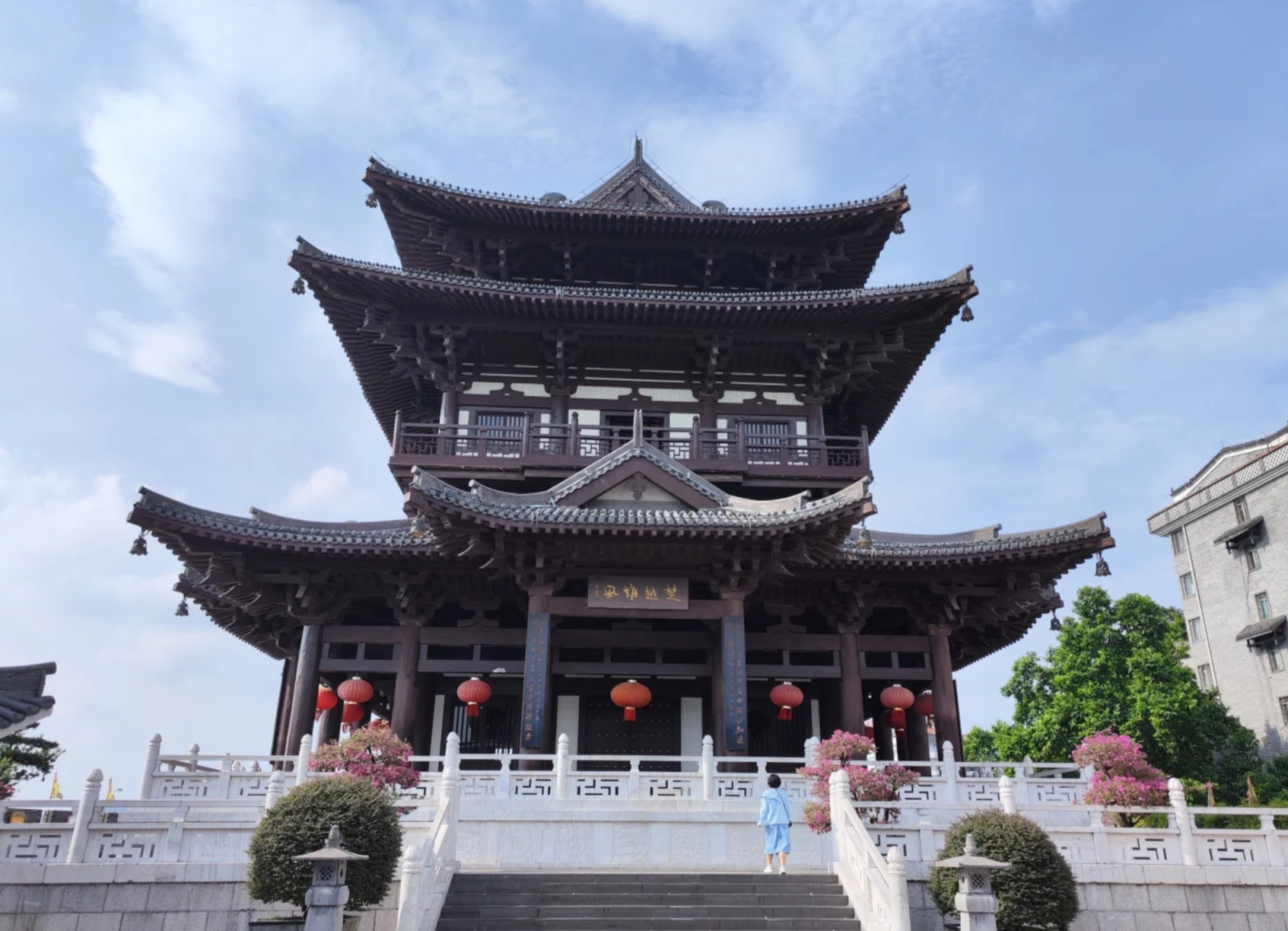 灕江畔璀璨煙花匯演-陽朔之夜-侗王夜宴慶回歸 桂林高鐵4天團