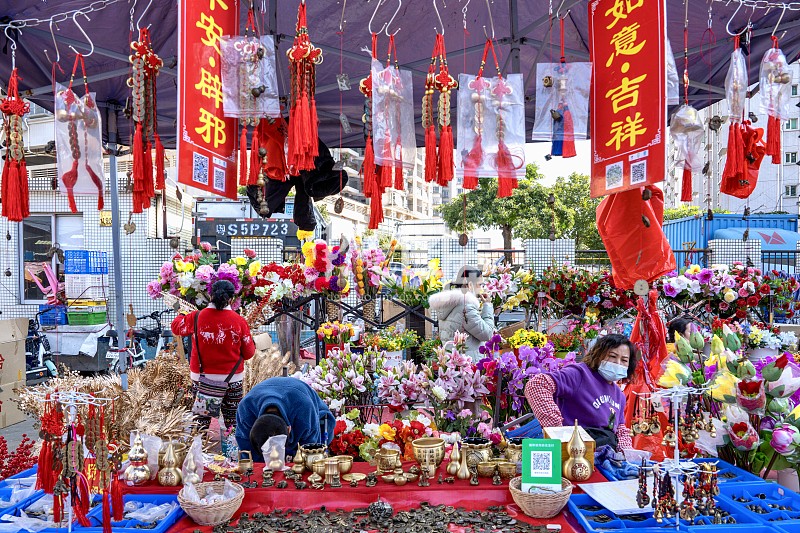 粵韻年味雙城記·穿梭一德路百年老街尋寶，東莞最全最人氣最受歡迎【細村市場】辦年貨 純玩2天團