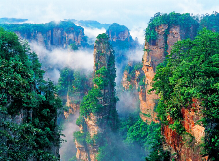 最美峽谷漫遊 湖南張家界 5天團（買一送一）