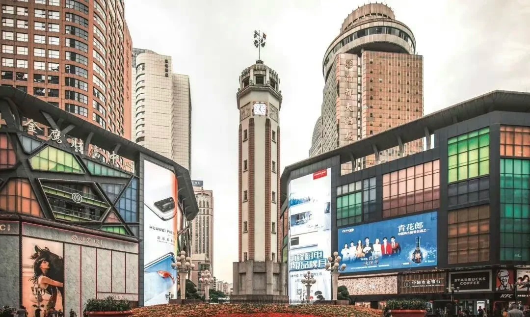 解鎖重慶魔幻的光影記憶高鐵 5天團