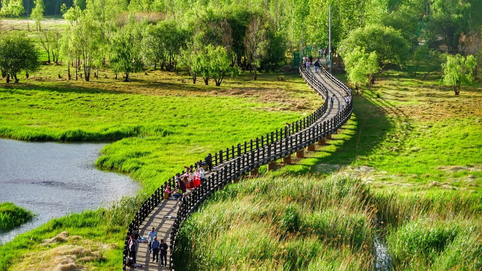 麗江 瀘沽湖 香格里拉 石卡雪山 特選雲南8天團