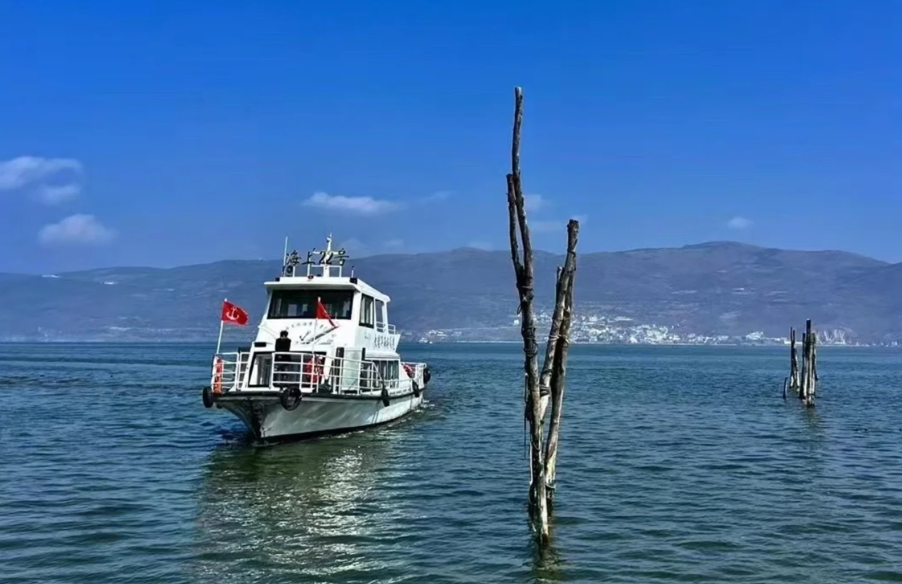 雲南全球首列全景觀光山地旅遊列車-昆明大理麗江西雙版納 8天團