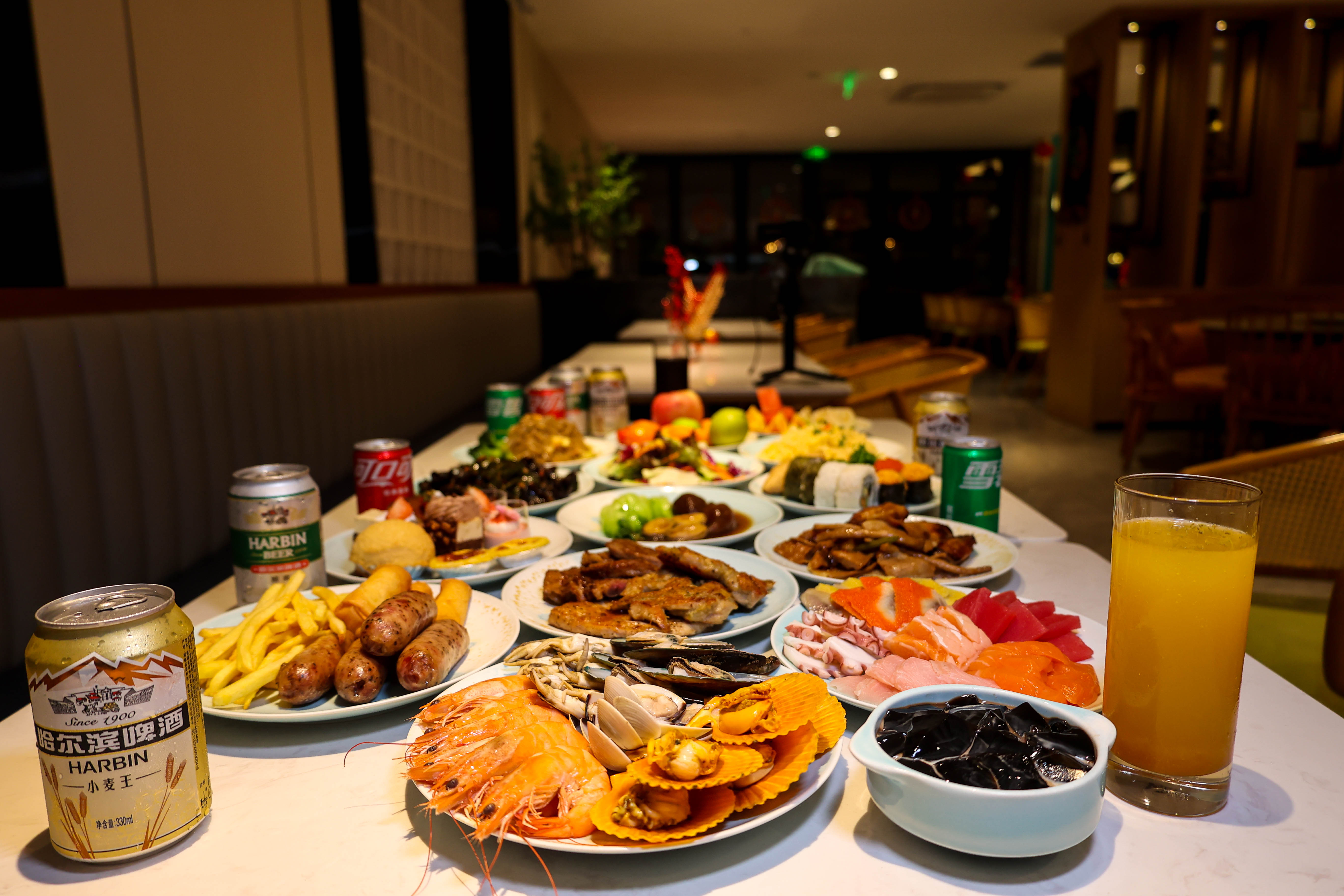 【星級飯店】保證入住五星級標準【雙月灣泰麗雲頂度假飯店】嘆【飯店海鮮自助晚餐】【巽寮灣海鮮風味宴】【惠東特色風味火鍋宴】【每房一隻特色窯雞】 純玩2天團