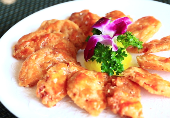 尋味嶺南·穿梭老城古巷· “手工體驗”作坊·欣賞正宗粵劇表演·品【百年老字號榮華富貴雞宴】【滋味佛跳牆宴】【鳳城馬姐私房菜宴】佛山中山純玩2天團