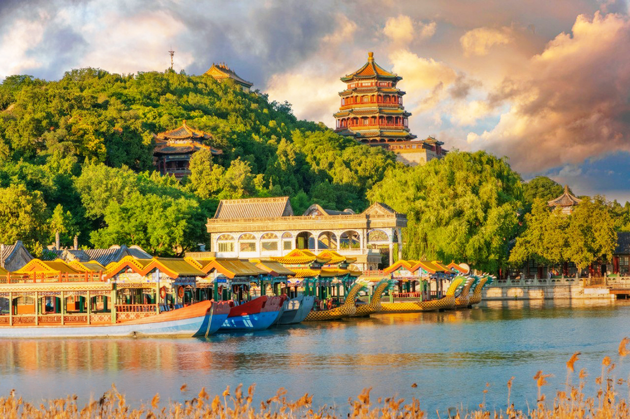遊覽亞洲最大義大利風情建築群 京津賞秋6天團