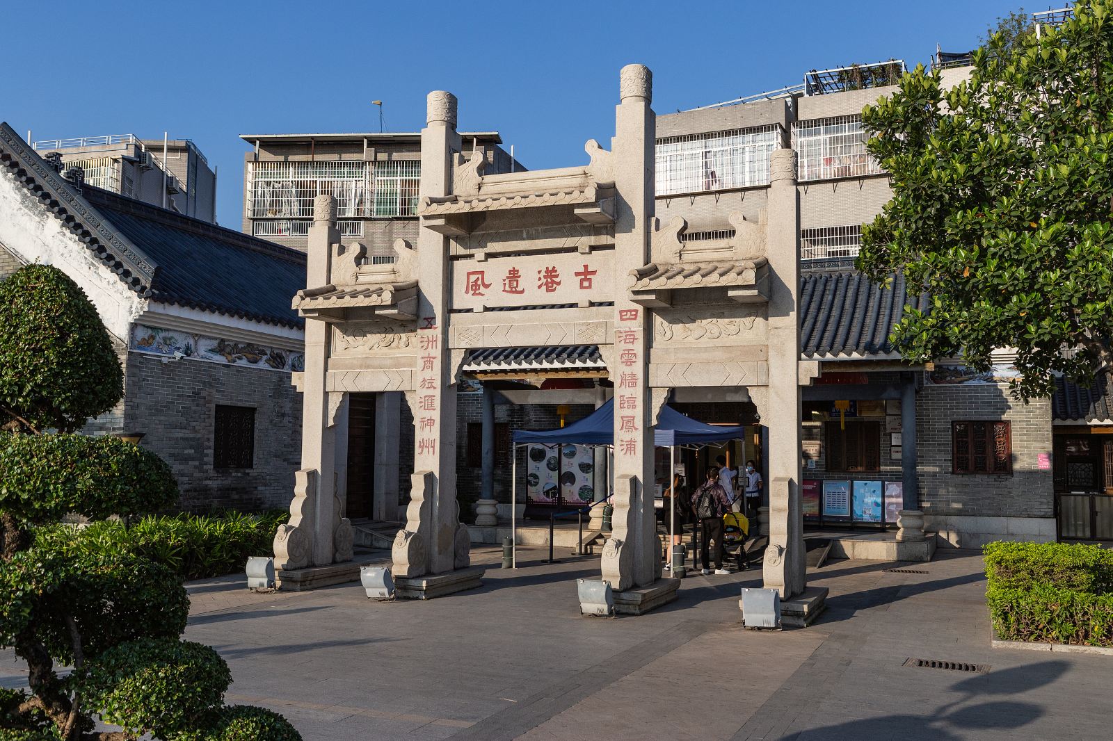 粵韻年味雙城記·穿梭一德路百年老街尋寶，東莞最全最人氣最受歡迎【細村市場】辦年貨 純玩2天團